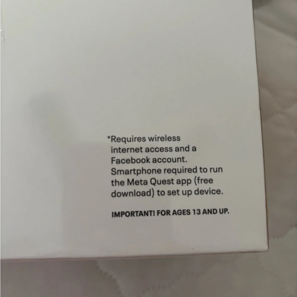 Quest 2 Standalone VR Headset - White